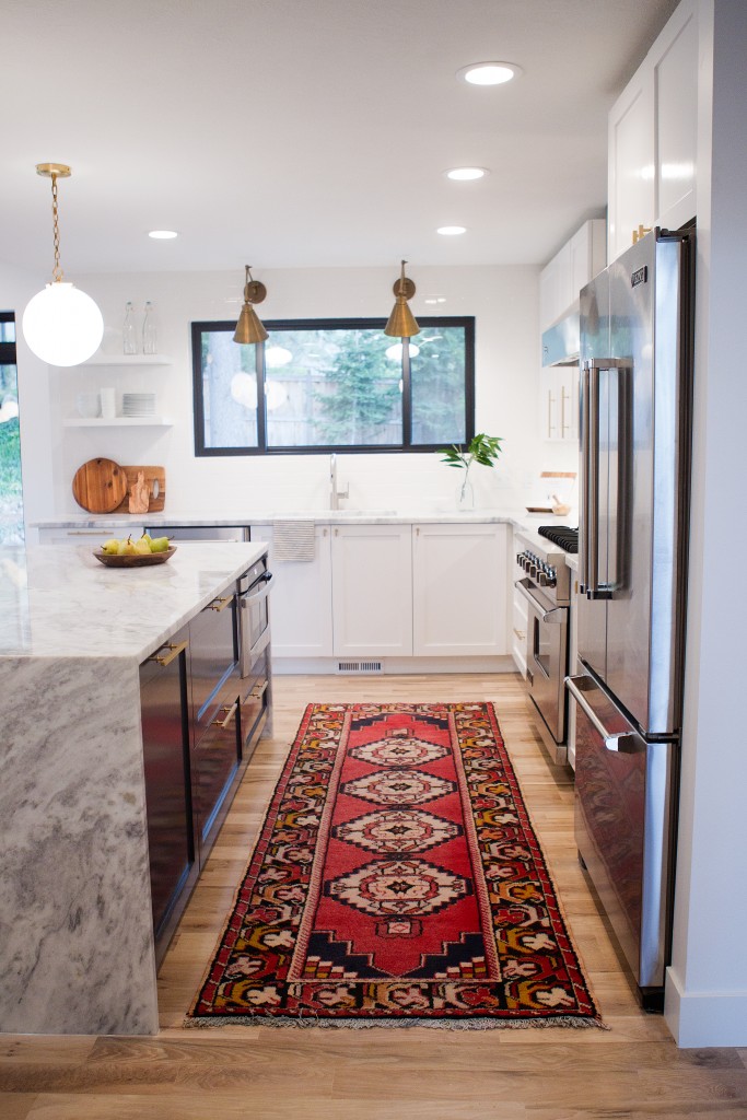 DIY Custom Kitchen Stagg Design